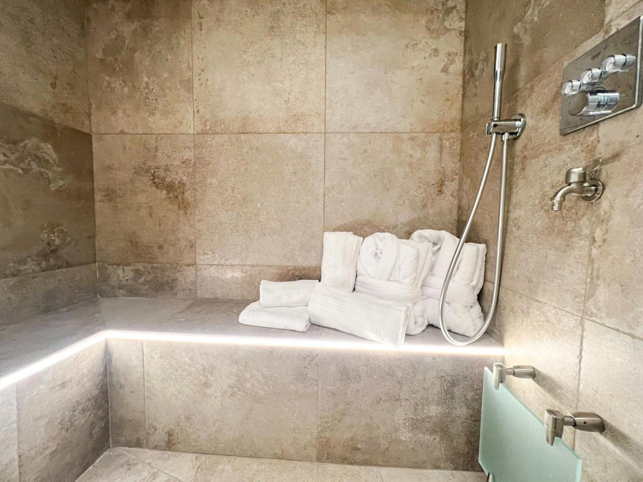 Le Switch Souplex Avec Hammam Privatif Apartment Lille Exterior foto